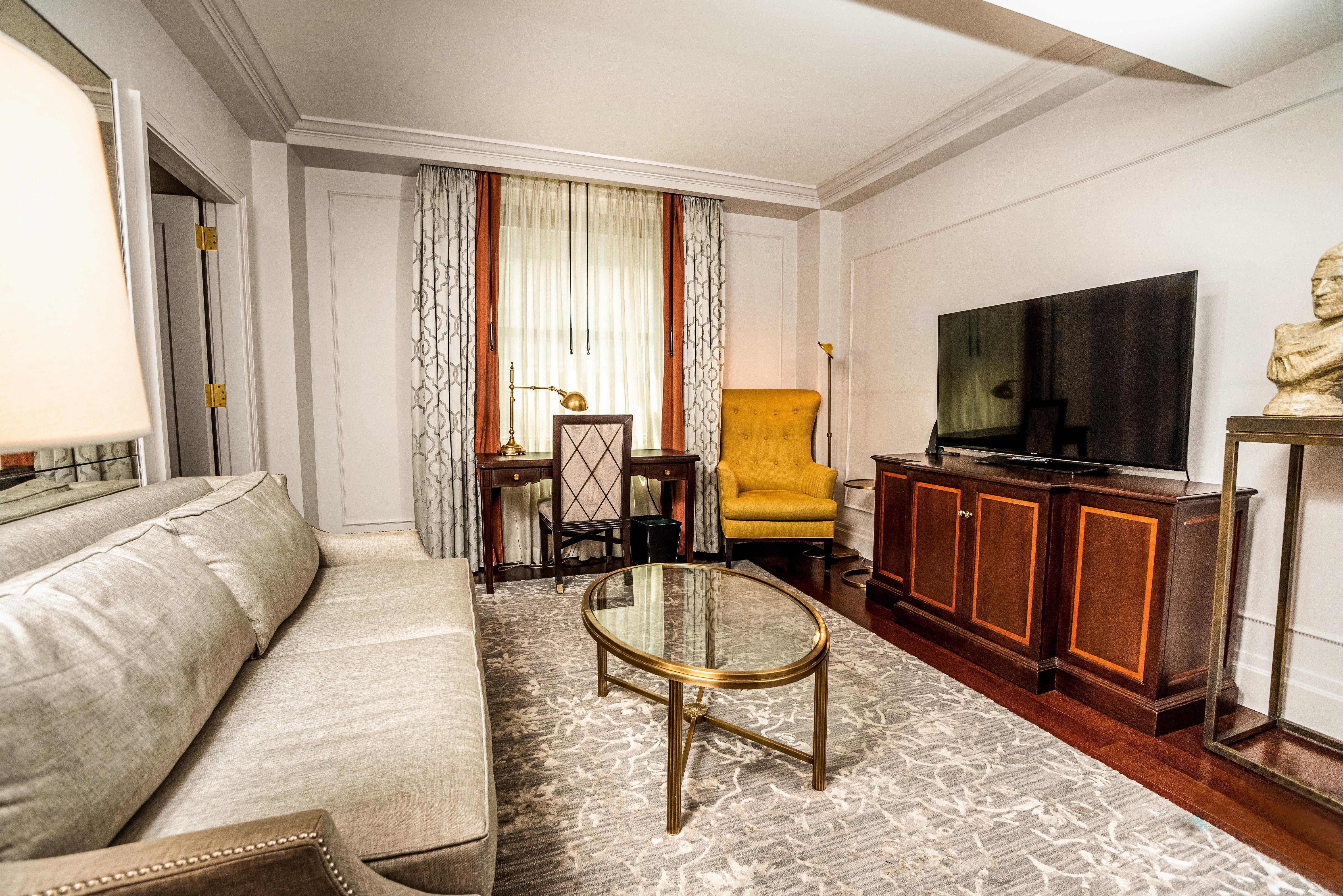 Intercontinental New York Barclay Hotel By Ihg Exterior foto A living room at the Waldorf Astoria Chengdu